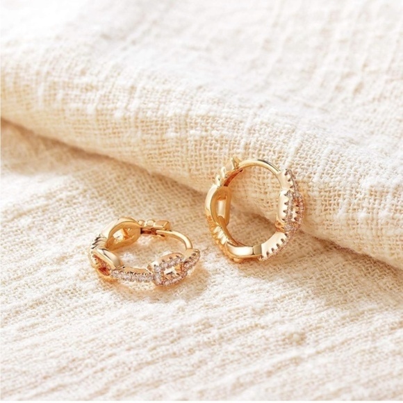 Gold 14k Gold Plated Chain Link Hoop Earrings - Picture 1 of 4